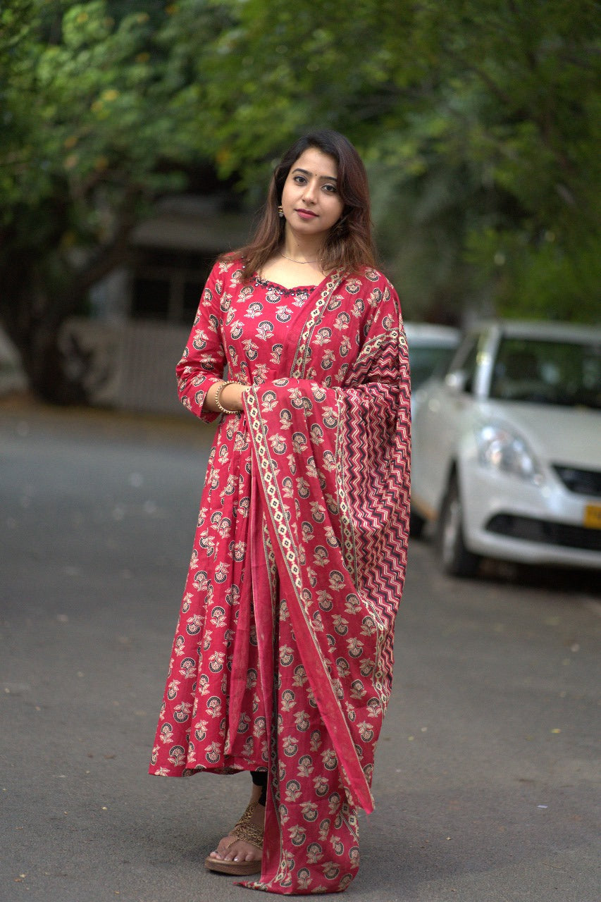 Red Jaipuri Anarkali