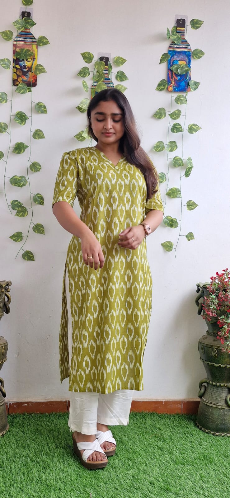 Olive Geometric printed kurta