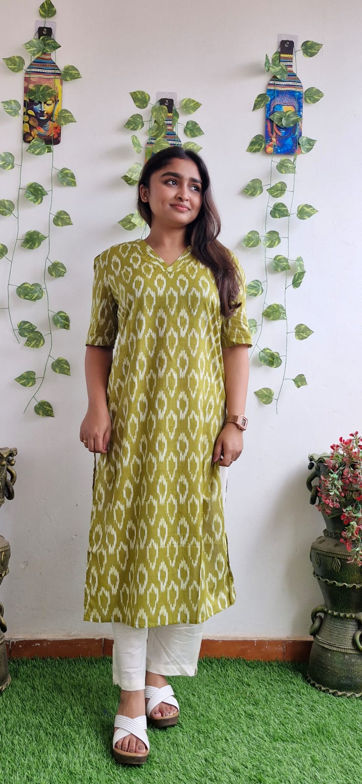 Olive Geometric printed kurta