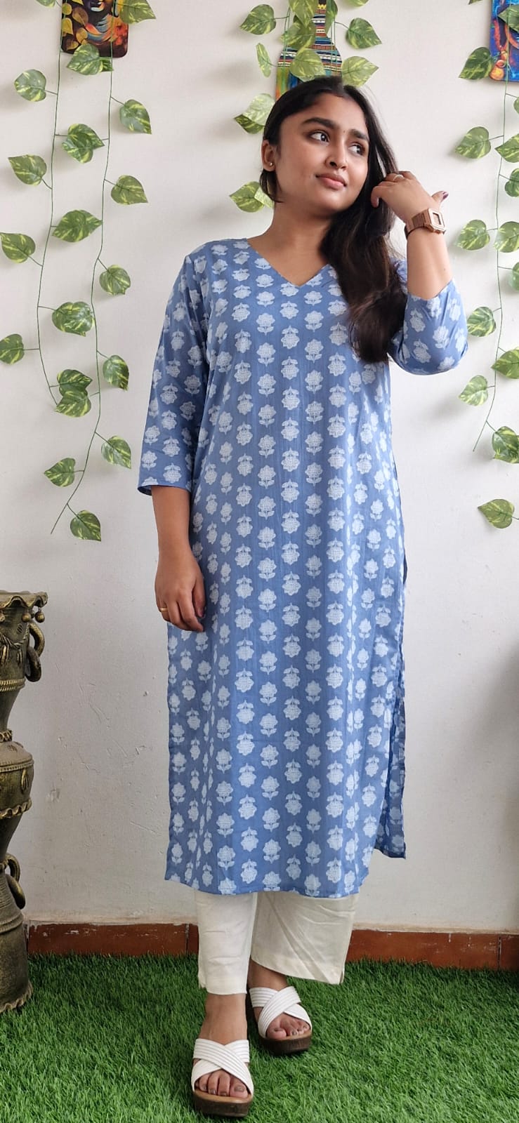 Grey jaipuri floral