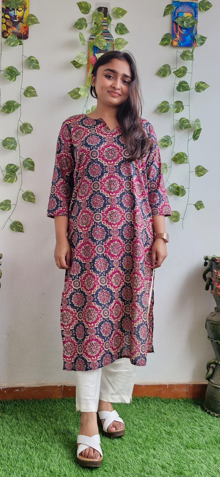 Magenta rangoli kurta