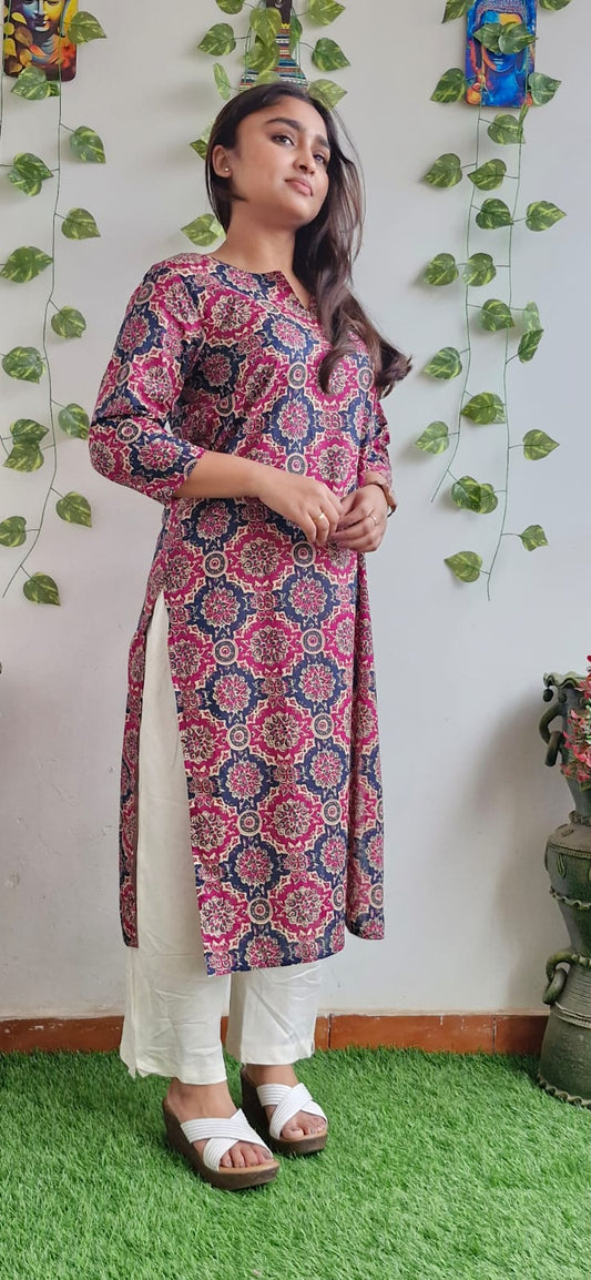 Magenta rangoli kurta